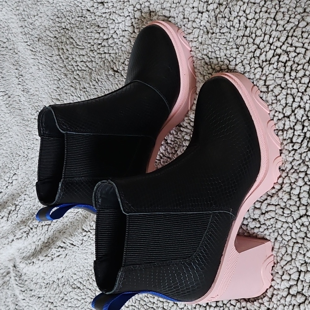 Sorel Brex Heel Chelsea Bootie